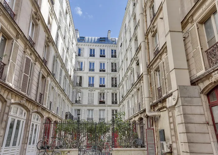 Sejours Parisiens / Le Royal / 4* * Παρίσι